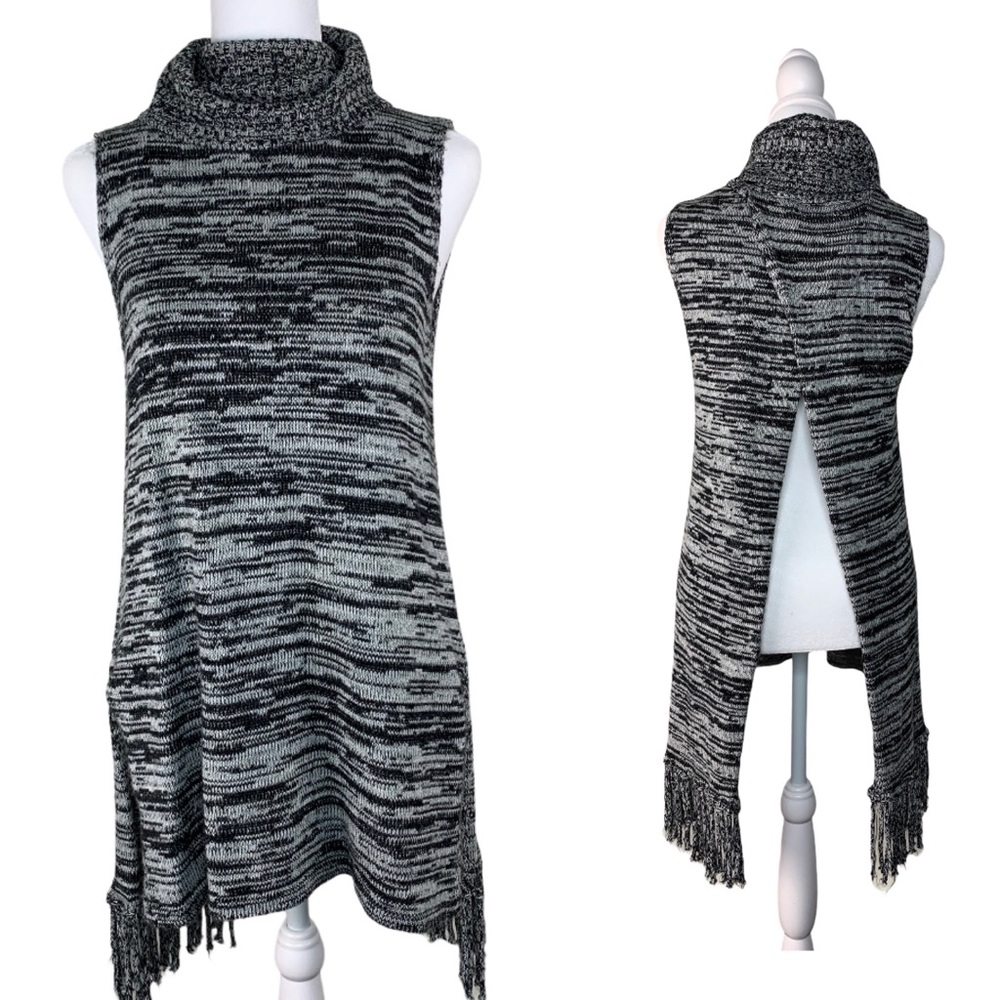 New York & company armless sweater open half back